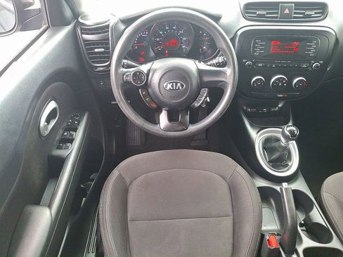 Used 2016 Kia Soul image 13