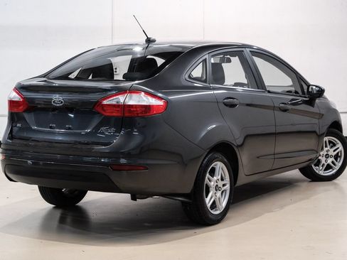 Used 2019 Ford Fiesta SE FWD image 8