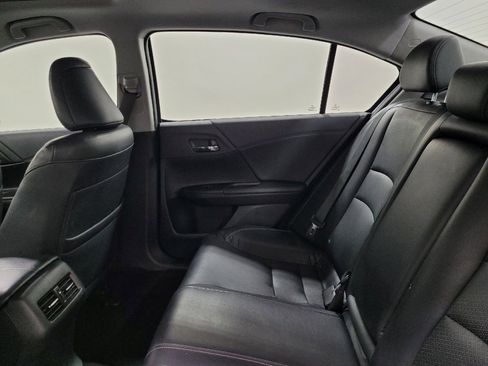 Used 2015 Honda Accord EX-L image 18