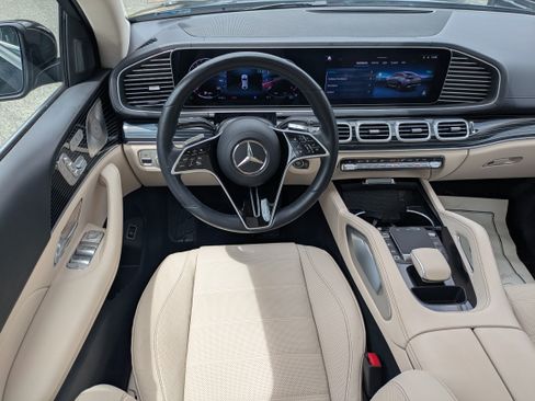 Used 2025 Mercedes-Benz GLE 450 4MATIC Coupe image 15
