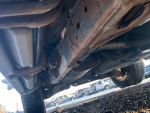 Used 2008 Nissan Pathfinder SE w/ Premium Pkg image 25