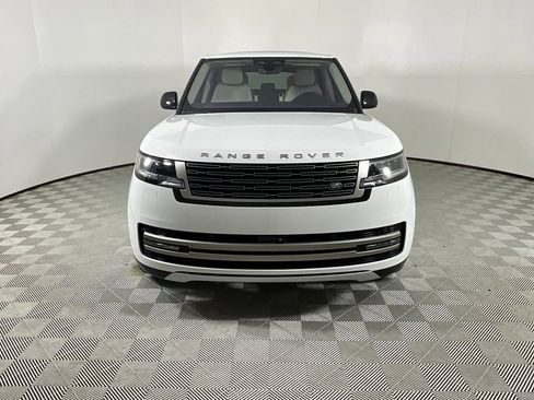 Certified 2023 Land Rover Range Rover SE image 7