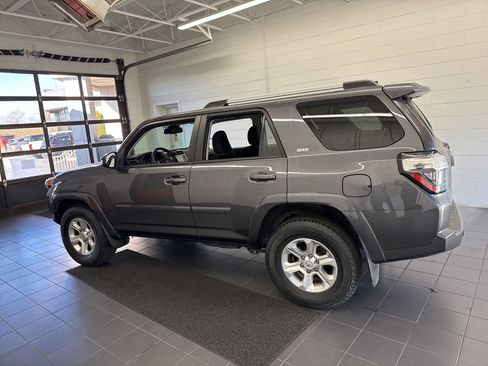 Used 2023 Toyota 4Runner SR5 image 5