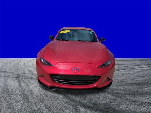 Used 2017 MAZDA MX-5 Miata RF Club RWD image 9