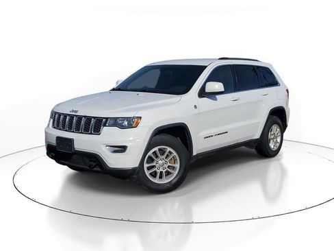 Used 2018 Jeep Grand Cherokee Laredo AWD/4WD image 1