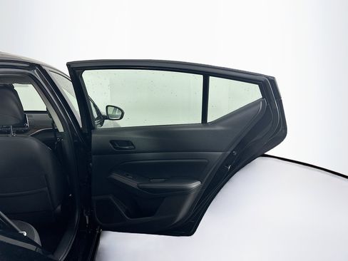 Used 2024 Nissan Altima 2.5 SV image 27