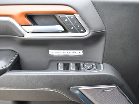 Used 2022 GMC Sierra 1500 Denali w/ Technology Package image 15