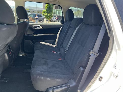 Used 2013 Nissan Pathfinder S AWD/4WD image 26