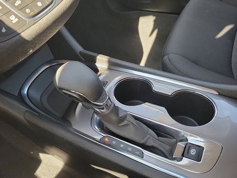 Used 2024 Chevrolet Malibu LT image 20