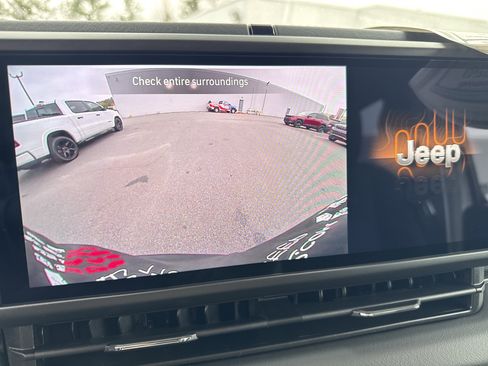 New 2026 Jeep Wrangler Unlimited Rubicon image 34