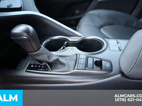 Used 2024 Toyota Camry XSE image 30