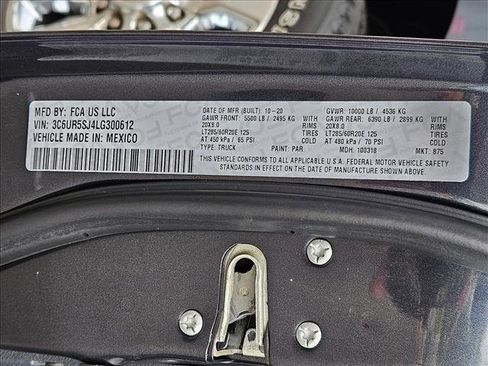 Used 2020 RAM 2500 Limited image 23