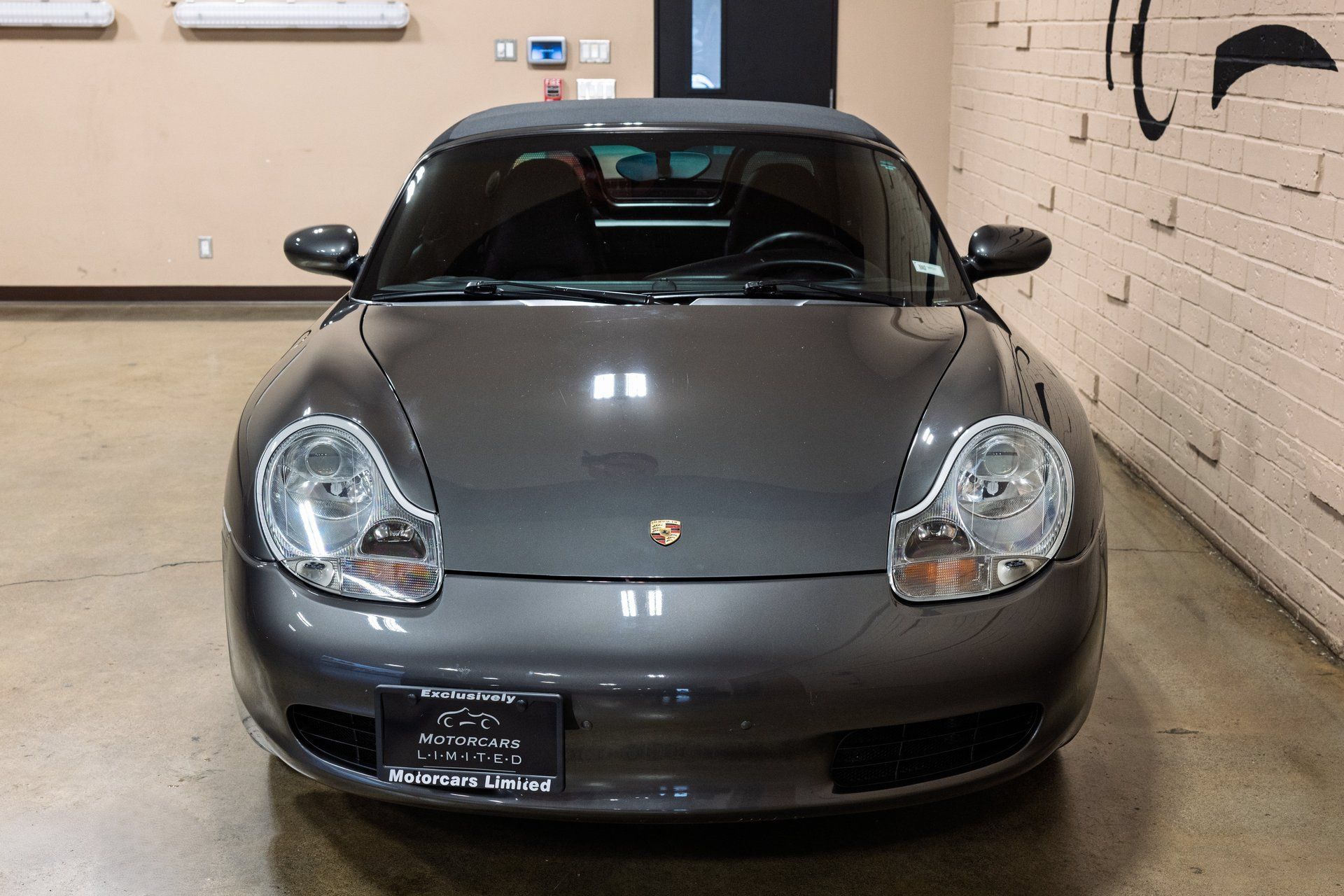Used 2001 Porsche Boxster RWD image 12