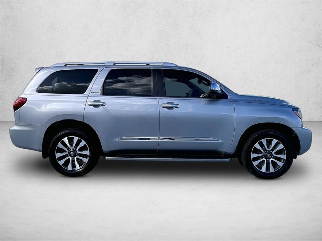 Used 2018 Toyota Sequoia Limited w/ Safety & Convenience Package RWD image 5