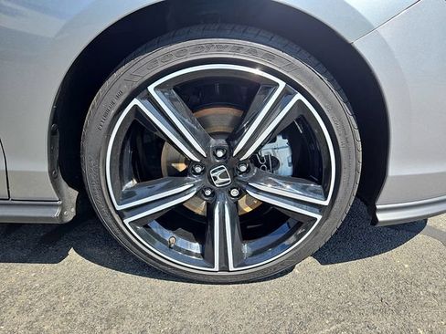 Used 2024 Honda Accord Sport image 8