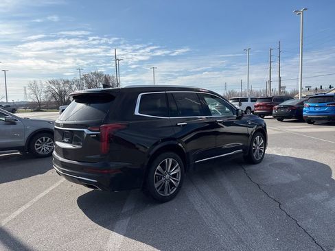 Certified 2023 Cadillac XT6 Premium Luxury image 5