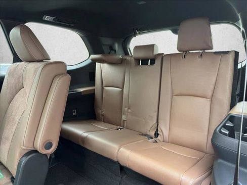 New 2026 Toyota Grand Highlander AWD Hybrid image 24