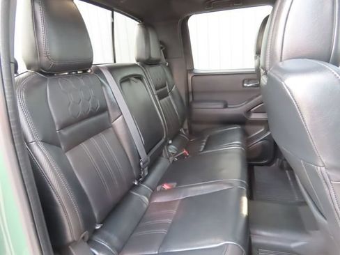 Used 2022 Nissan Frontier PRO-4X AWD/4WD image 31
