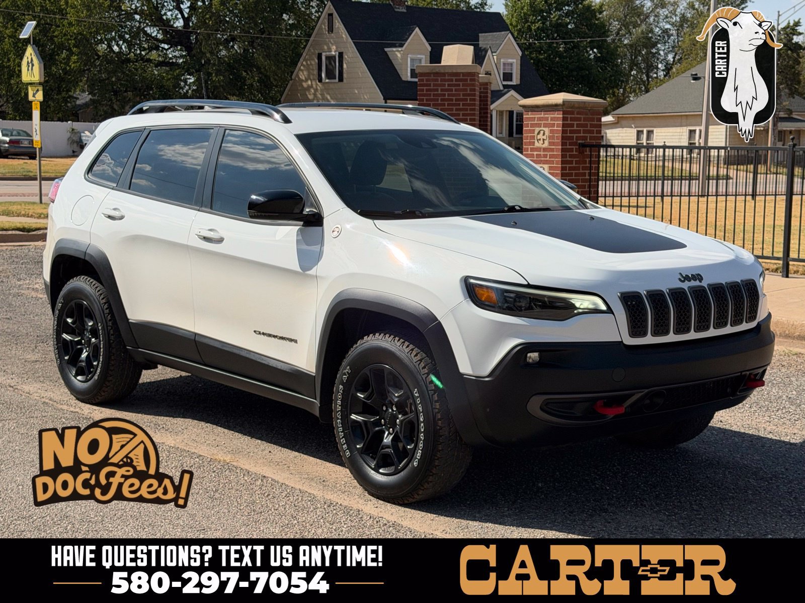 Used 2022 Jeep Cherokee Trailhawk w/ Comfort/Convenience Group AWD/4WD image 1