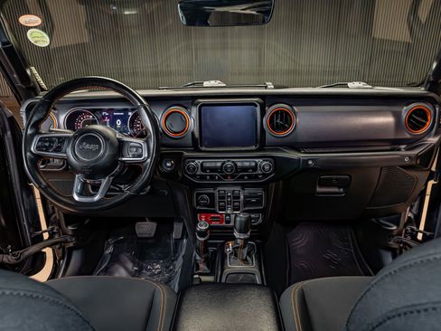 Used 2022 Jeep Gladiator Mojave w/ LED Lighting Group image 14