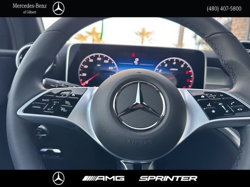 New 2026 Mercedes-Benz GLC 300 image 29