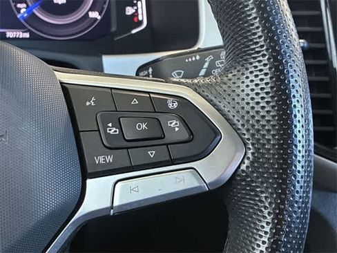 Used 2022 Volkswagen Atlas SEL Premium image 27