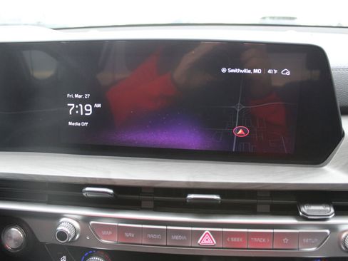 Used 2023 Kia Telluride EX X-Line image 38