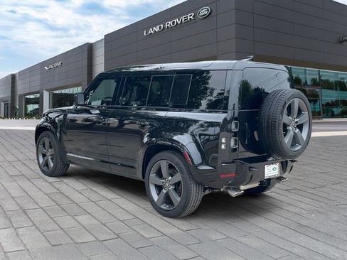 New 2025 Land Rover Defender 110 V8 AWD/4WD image 3