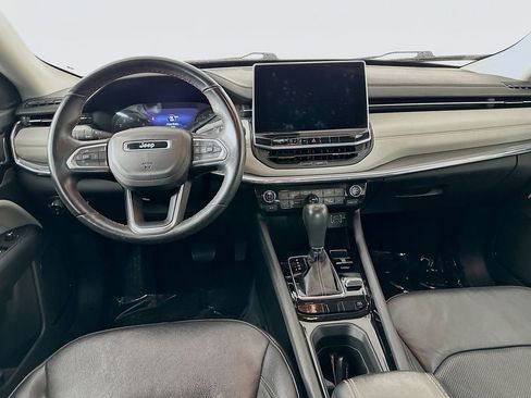 Used 2022 Jeep Compass Limited image 30