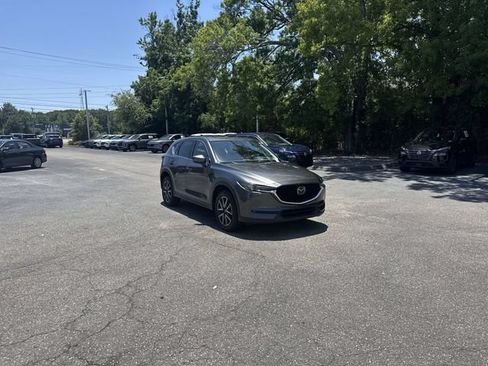 Used 2017 MAZDA CX-5 Grand Touring w/ Premium Package FWD image 3