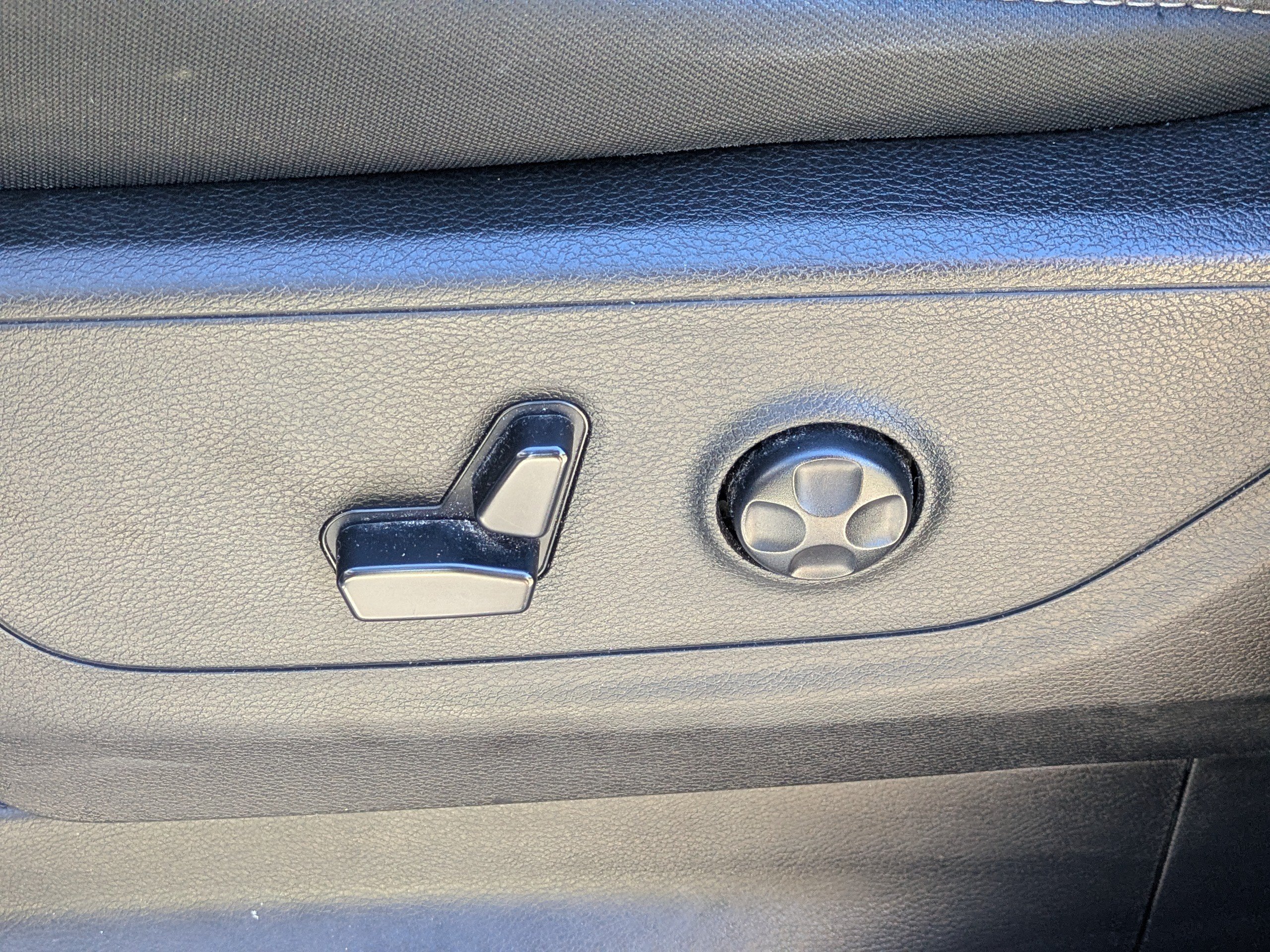 Used 2020 RAM 1500 Big Horn RWD image 19