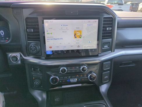 Used 2025 Ford F150 Lariat w/ Equipment Group 502A High AWD/4WD image 21
