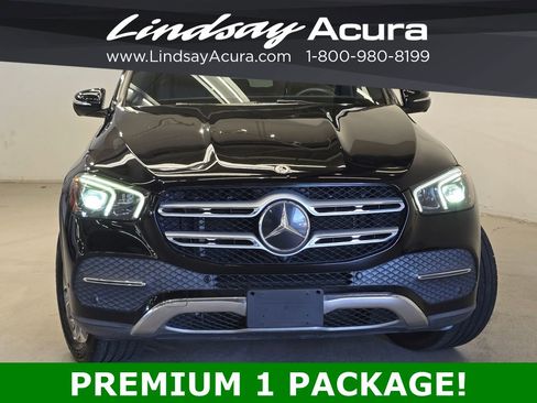 Used 2021 Mercedes-Benz GLE 450 4MATIC w/ Premium Package image 2
