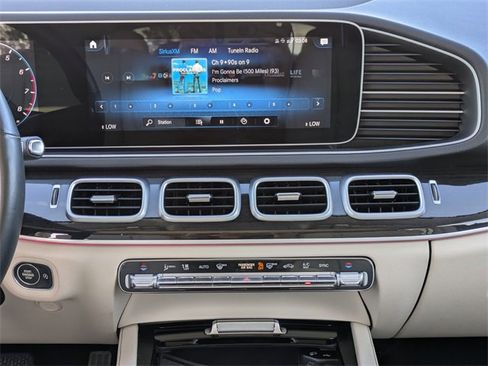 Used 2022 Mercedes-Benz GLE 350 w/ AMG Line Exterior image 21