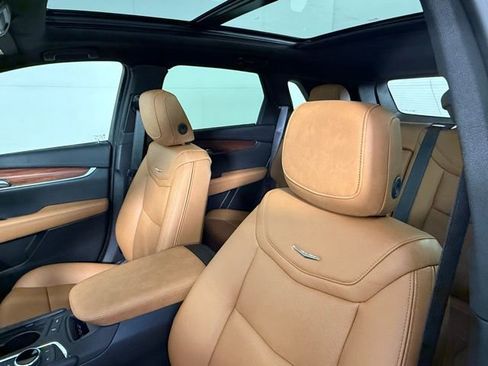 New 2025 Cadillac XT5 Premium Luxury w/ Technology Package image 6