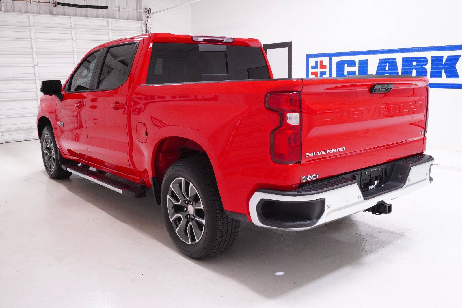 Used 2025 Chevrolet Silverado 1500 LT w/ Texas Edition Plus RWD image 32