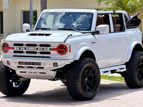 Used 2026 Ford Bronco Outer Banks AWD/4WD image 14