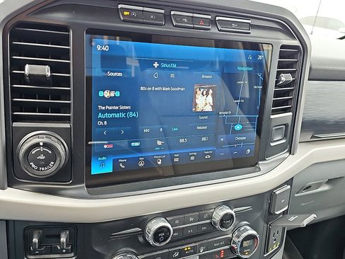 Used 2021 Ford F150 XLT w/ Equipment Group 302A High image 19