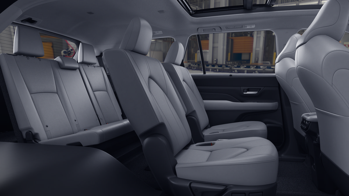 New 2026 Toyota Grand Highlander AWD Hybrid image 21