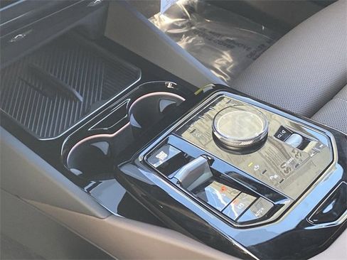 New 2026 BMW 530i w/ Premium Package image 22