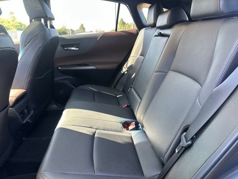 Used 2021 Toyota Venza Limited w/ Carpet Mat Package (TMS) AWD/4WD image 20