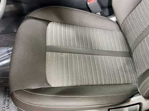 Certified 2024 Kia Sorento LX image 18