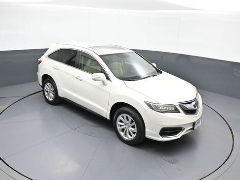 Certified 2017 Acura RDX AWD image 36