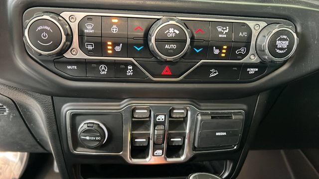 Used 2021 Jeep Gladiator Overland w/ Uconnect 4C Nav & Sound Group AWD/4WD image 14