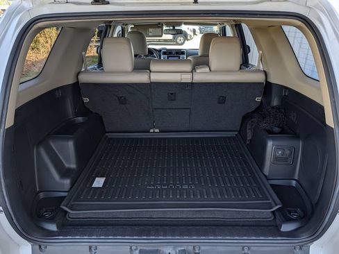 Used 2015 Toyota 4Runner Limited RWD image 28