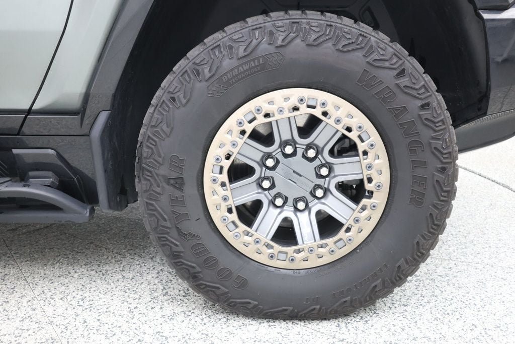 Used 2024 GMC Hummer EV 3X w/ Extreme Off-Road Package AWD/4WD image 7
