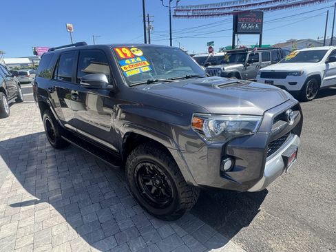 Used 2019 Toyota 4Runner TRD Off-Road Premium image 7