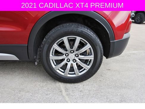Used 2021 Cadillac XT4 Premium Luxury image 28