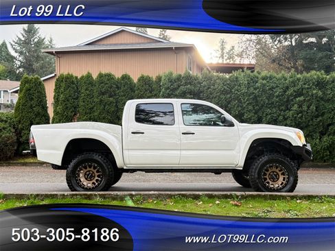 Used 2012 Toyota Tacoma PreRunner w/ SR5 Pkg image 5