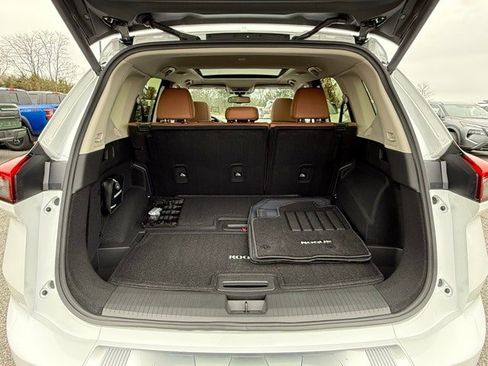 New 2026 Nissan Rogue Platinum w/ Platinum Premium Package image 16